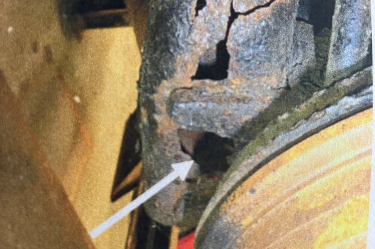 Fiat Punto corroded axle