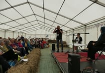 National Poet of Wales Hanan Issa a Llangwmlitfest highlight