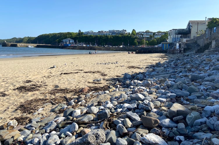 Saundersfoot beach