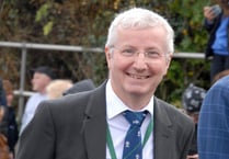 Amroth and Saundersfoot councillor’s call for ‘no more caravans’