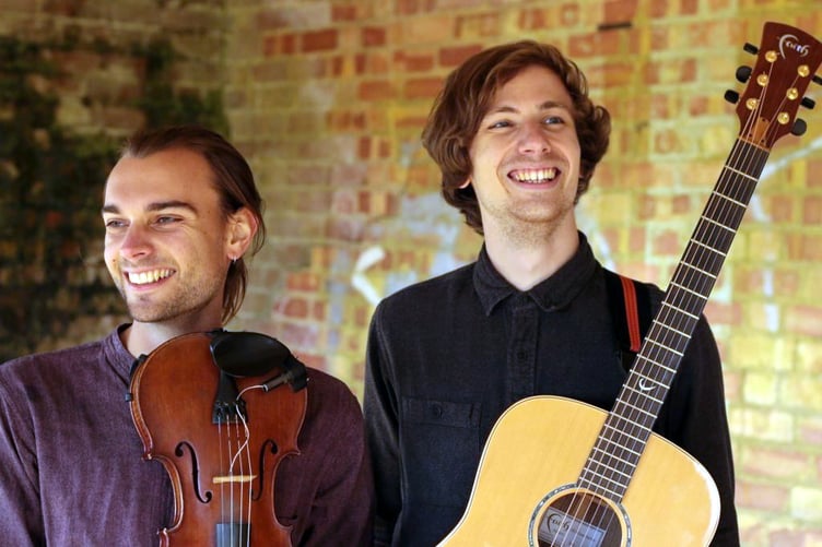 Acoustic duo Filkins Drift