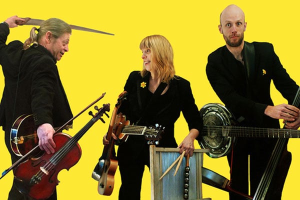 Churchfitters folk trio