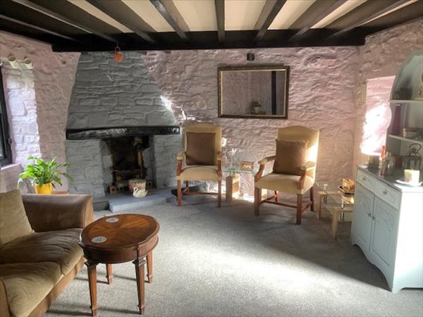 priory inn