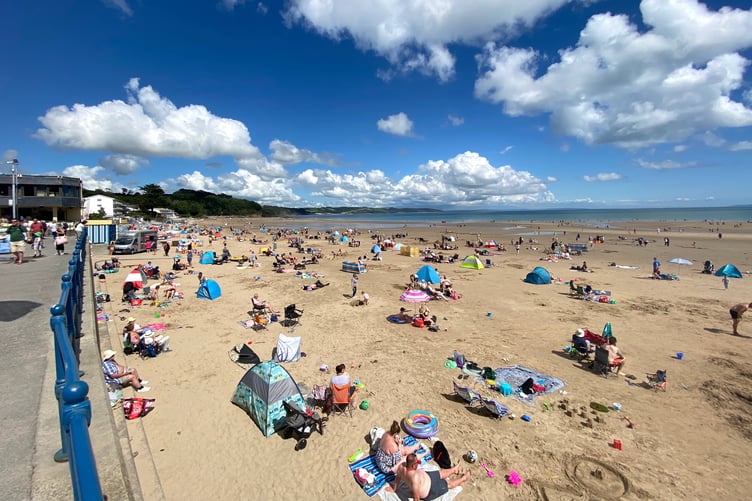 Saundersfoot beach