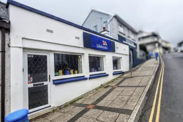 Saundersfoot RNLI shop 1
