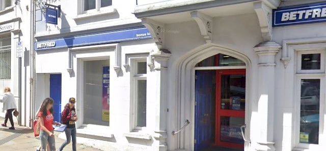 Planners turn down 'bookies' plans due to ‘antisocial fears’