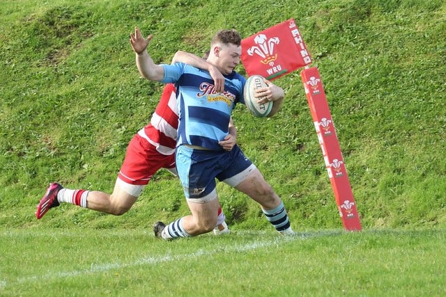 Narberth try