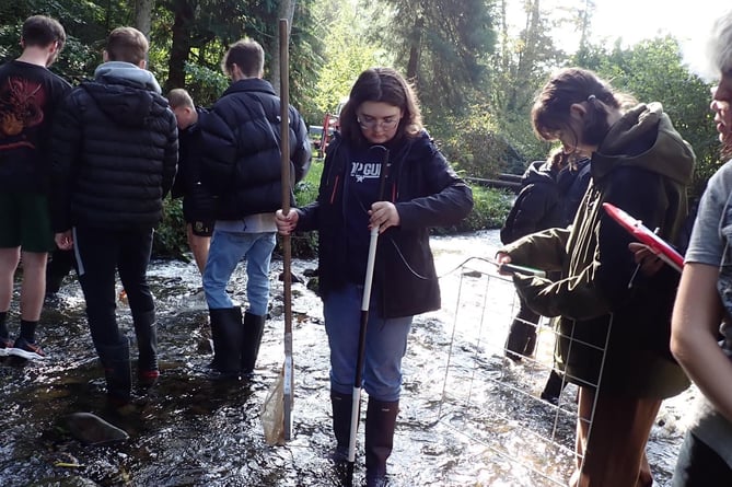 Ysgol Harri Tudur students measuring Colby river speed