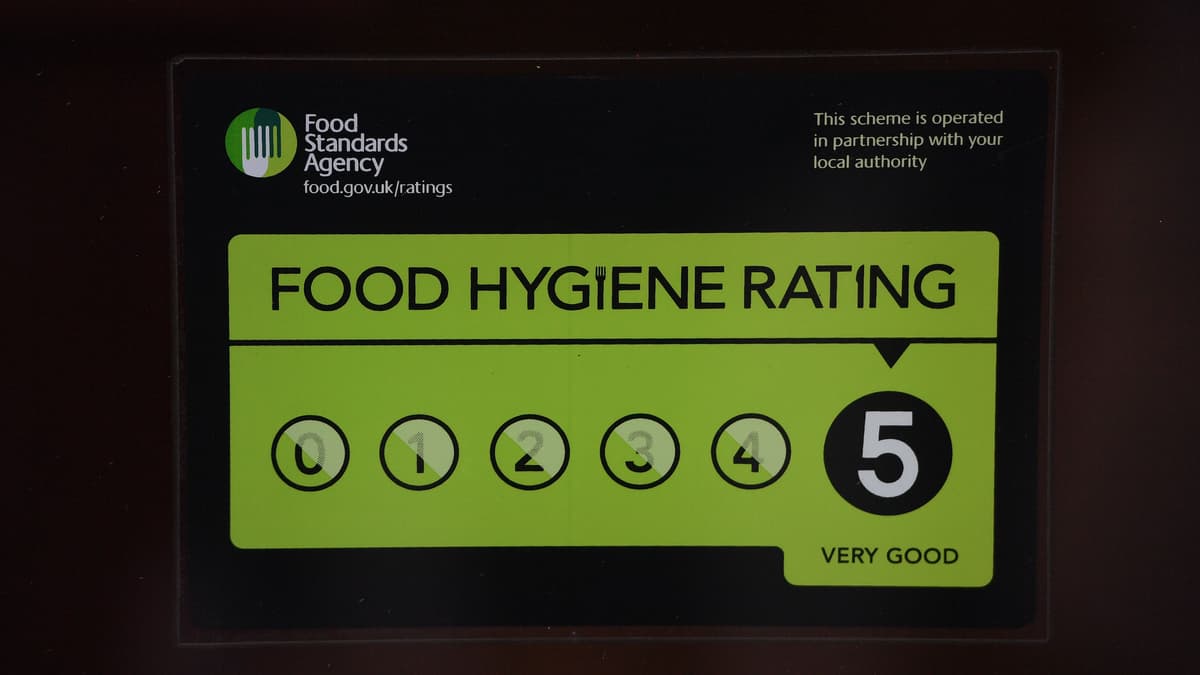 Food hygiene ratings handed to 27 Carmarthenshire establishments | tenby-today.co.uk 