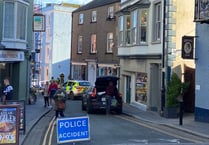 Worker airlifted to hospital after fall from scaffolding in Tenby