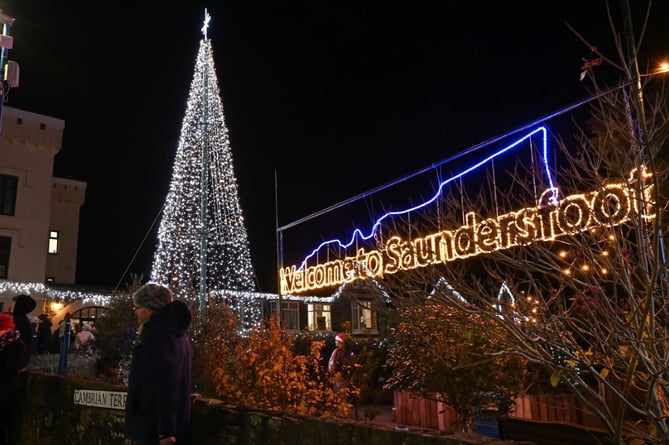 Saundersfoot Christmas lights