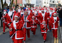 Seaside 'Santa Fun Run' returns to Tenby this weekend
