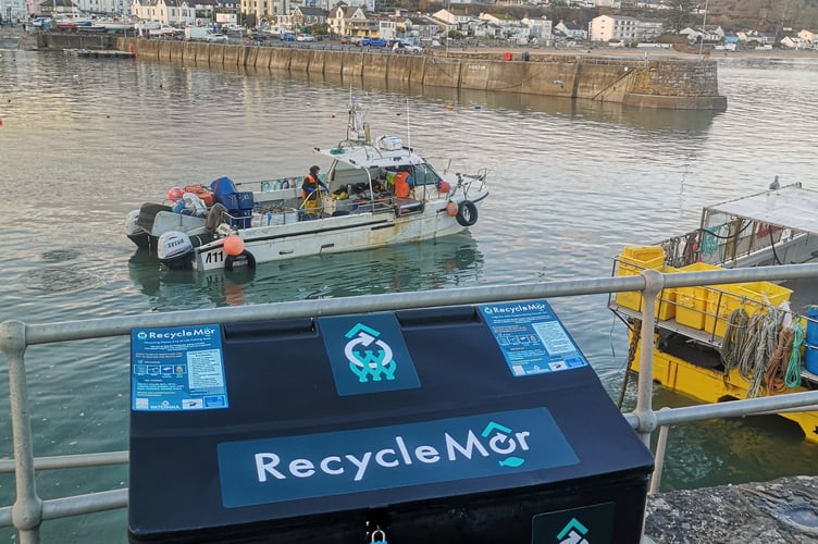 Recycle Môr bin at Saundersfoot