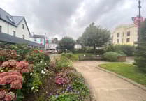 Work to spruce-up Saundersfoot's Sensory Gardens seating
