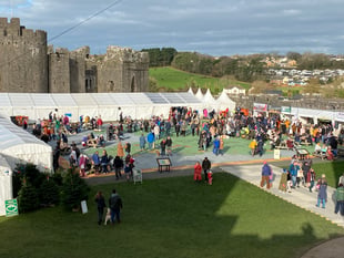 TODAY: Santa's Arrival at Pembroke Castle Christmas Market