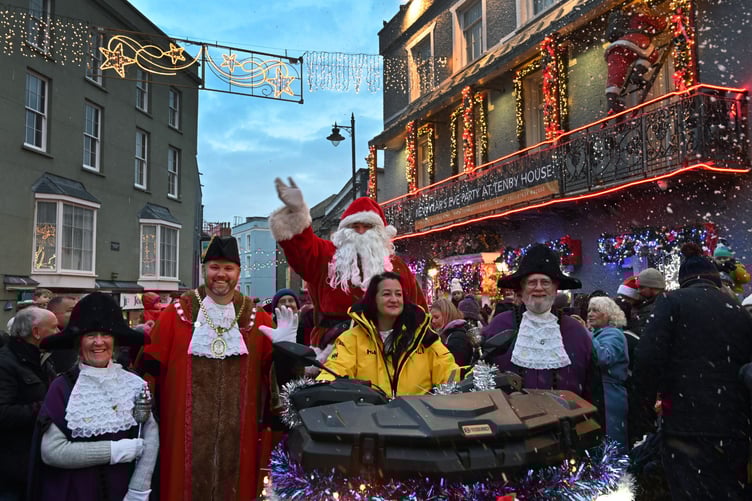 Christmas switch-on Tenby 2023