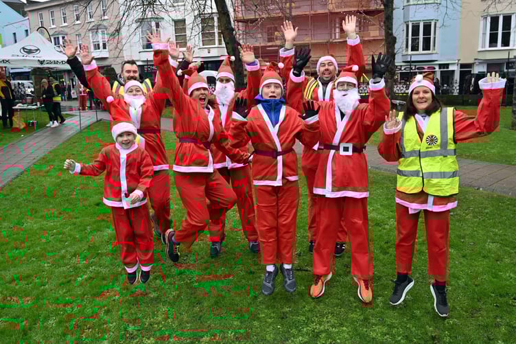 Santa Fun Run Tenby