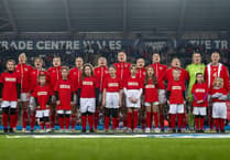 Kilgetty girls show support for Wales in UEFA Woman’s Nations League match