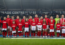 Kilgetty girls show support for Wales in Woman’s Nations League match