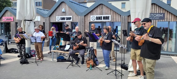Saundersfoot’s very own ukulele band prepares for practice on Monday and invites any budding players to drop in.