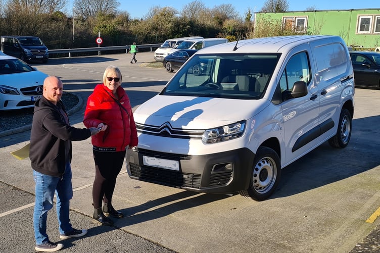The charity’s CEO Amanda Evans accepting the generous gift of a Berlingo Van from Steve at Milford Haven motor company GRS.