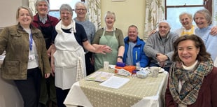 Health Minister receives warm welcome at Pembrokeshire ‘Warm Room’