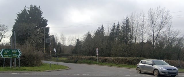 Call to carry out improvements to rural roads around Tenby locality