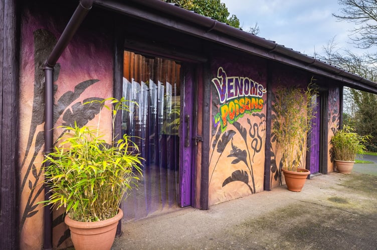 Folly Farm venoms