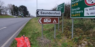 Saundersfoot’s litter-pickers praised once again