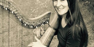 Hear harpist Jess Ward at Tenby