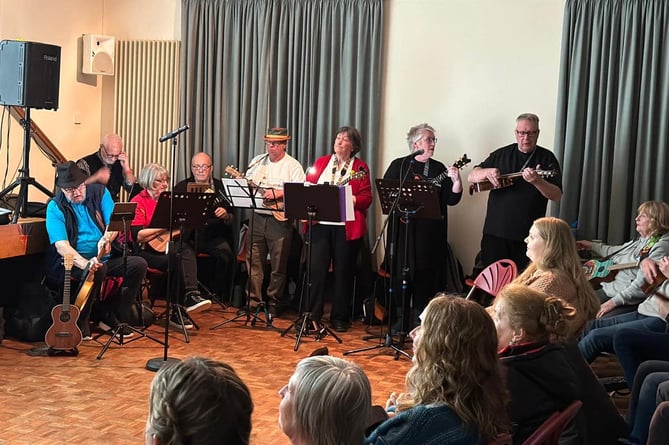 Saundersfoot band the Slipway Ukes led a rousing finale for Tenby’s first ever St David’s day Festival this week.