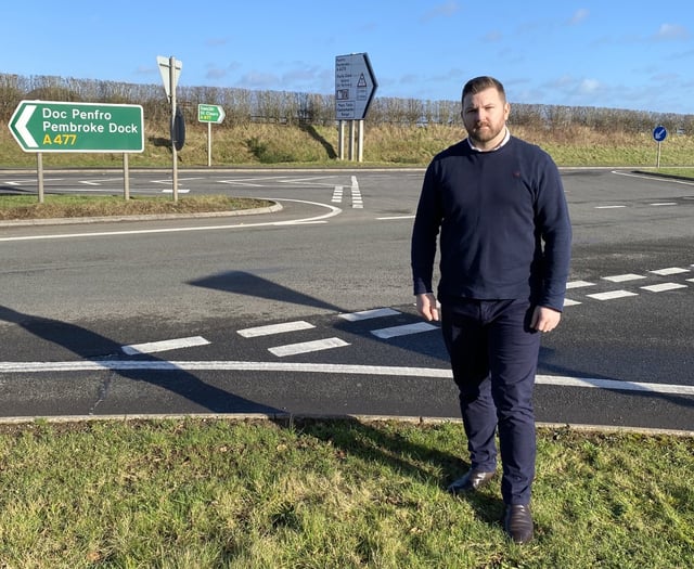 Traffic lights to be installed at Nash Fingerpost junction by summer