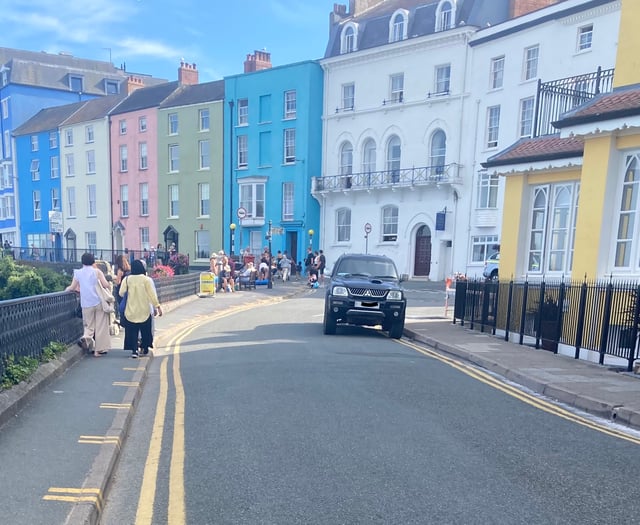 Restrictions to tackle Tenby's indiscriminate parking to be introduced