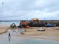 Easter holiday date for Tenby harbour dredging work