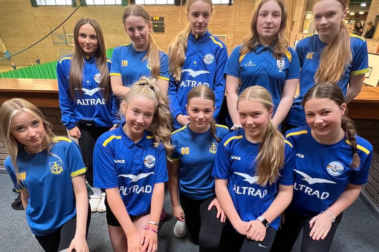 Milford Haven cricket girls