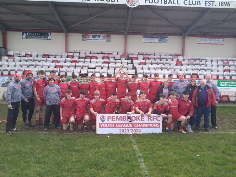 Victorious unbeaten Youth squad with Pembs Youth League Trophy