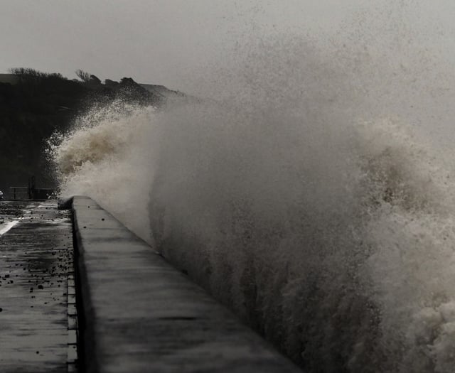 Weather warning issued for Friday as Storm Éowyn approaches