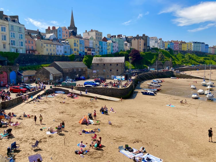 Tenby harbour beach