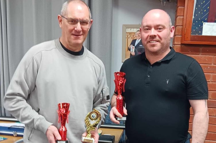 Over 40's Runner Up: Brian Cullen (Kssc B), Winner: Steve Owens (St House)
