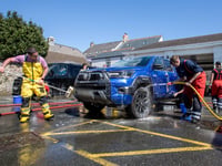 Tenby RNLI charity car wash