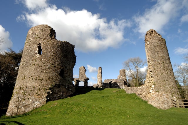 Narberth Castle closure extended