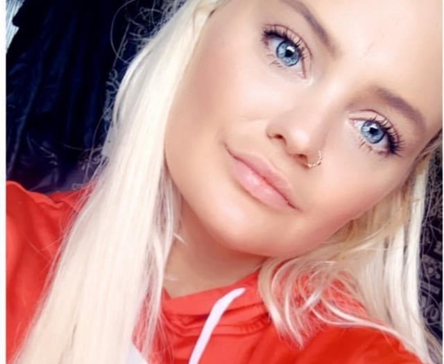 Family pay tribute to “beautiful, funny, lovely” Sian