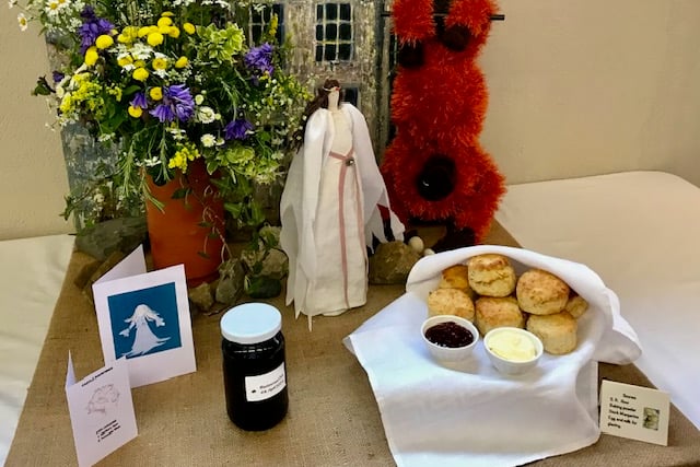 Carol baked some delicious fresh scones, smothered in blackcurrant jam, for Carew WI members to enjoy with their cup of tea.