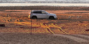 WATCH: ‘oops!’ - Bank Holiday blues for ‘beachgoing’ driver in Tenby