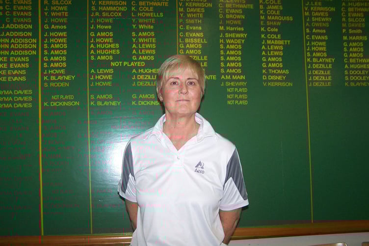 Ladies Singles winner Steph Amos