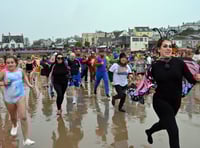 Date set for Saundersfoot New Year’s Day Swim presentations
