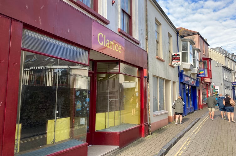 clarice toy shop