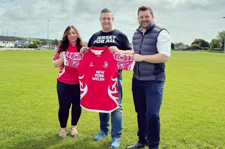 Ty Francis USA shirt sponsor of Panthers
