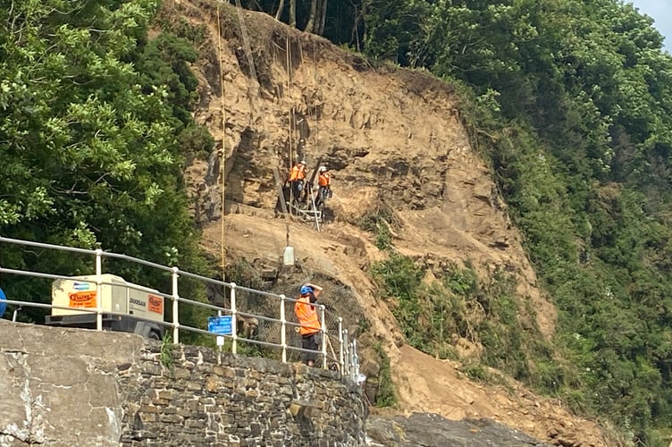 Coppet hall tunnel work