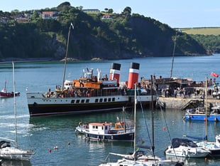 Waverley paddle steamer returns to Pembrokeshire